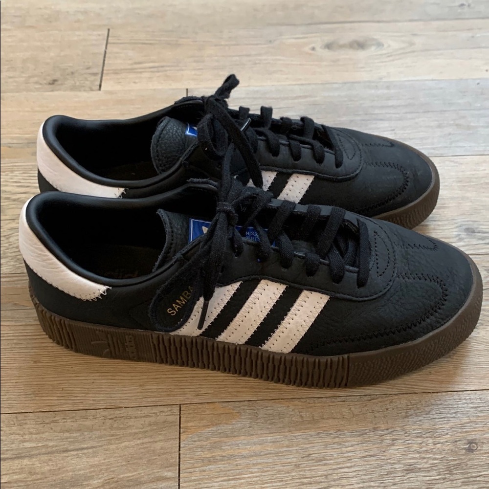 Adidas Sambas